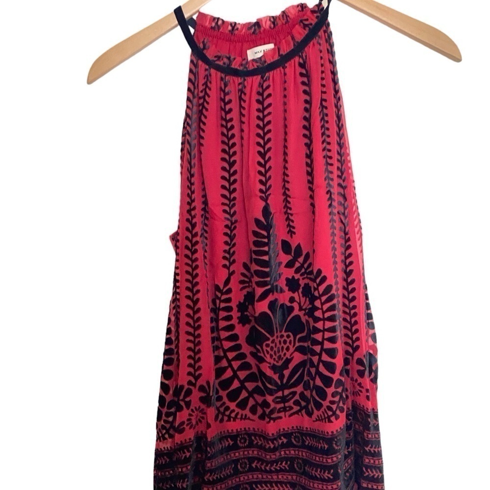 Max Studio Velvet Jacquard Floral Tank Red Blouse